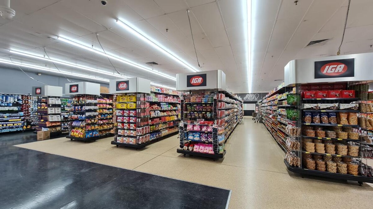 Images KSM & IGA Valley View