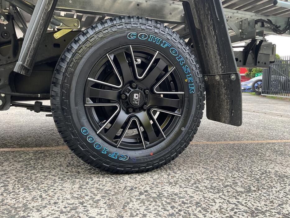 Images TRUSTED TYRES ON GOLD COAST