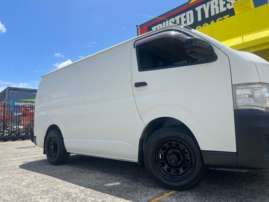 Images TRUSTED TYRES ON GOLD COAST