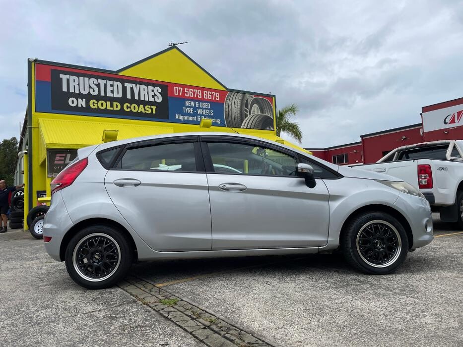Images TRUSTED TYRES ON GOLD COAST