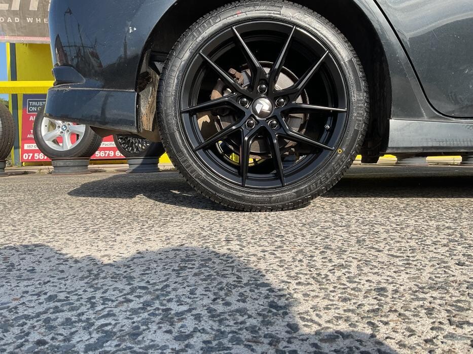 Images TRUSTED TYRES ON GOLD COAST