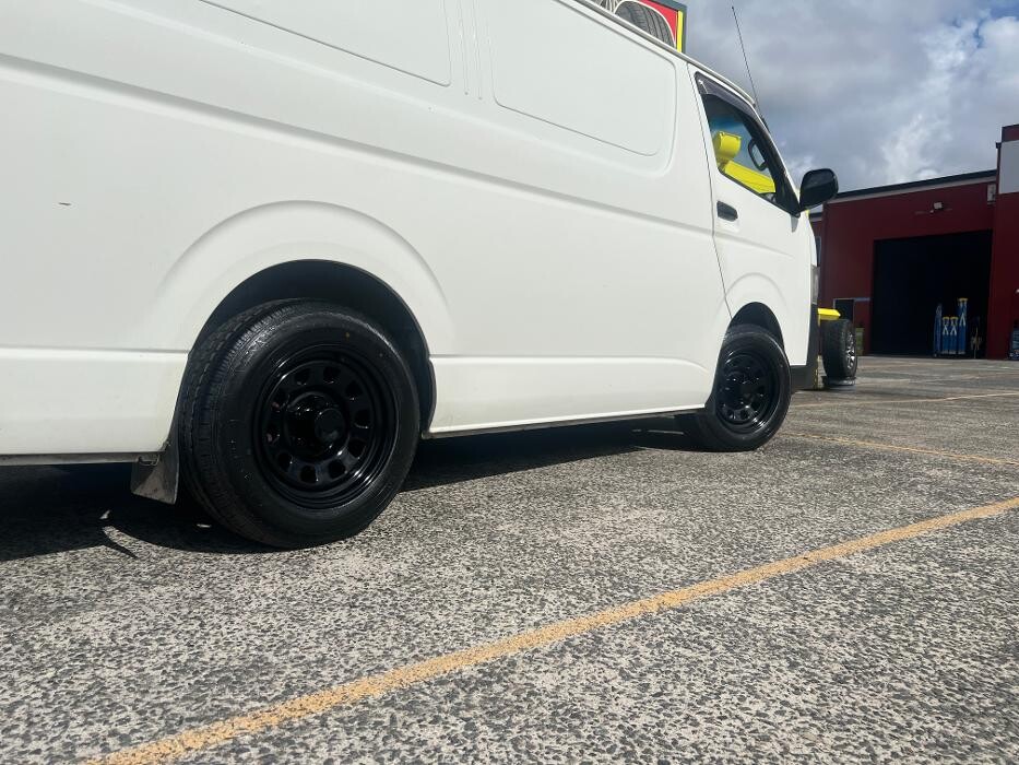 Images TRUSTED TYRES ON GOLD COAST