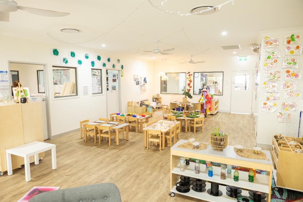 Images Happy Hearts Child Care and Kindergarten Park Ridge