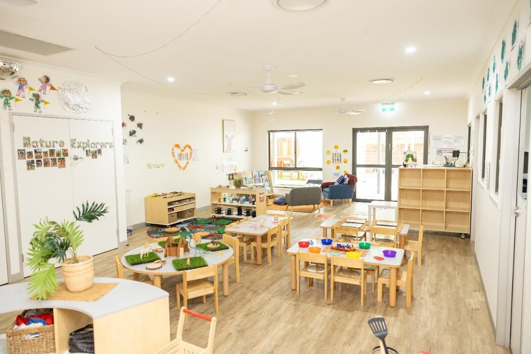 Images Happy Hearts Child Care and Kindergarten Park Ridge