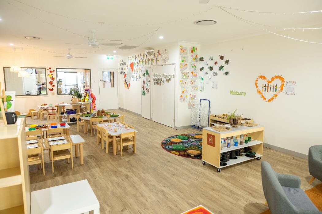 Images Happy Hearts Child Care and Kindergarten Park Ridge