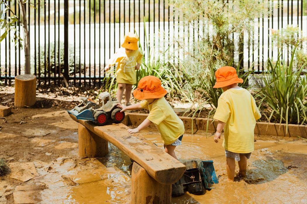 Images Happy Hearts Child Care and Kindergarten Caboolture