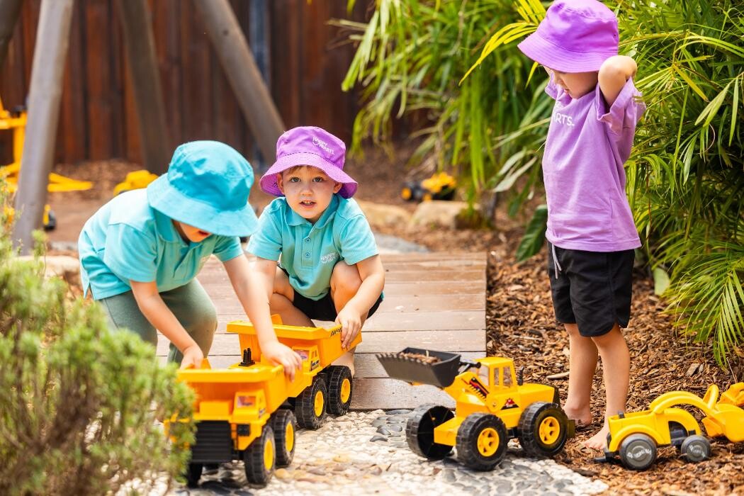 Images Happy Hearts Child Care and Kindergarten Albany Creek