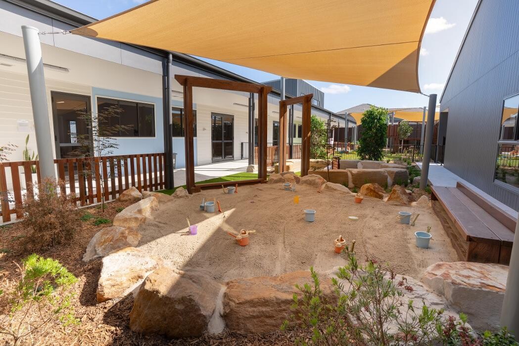 Images PEAK Childcare and Kindergarten Flagstone