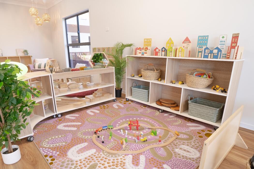 Images PEAK Childcare and Kindergarten Flagstone