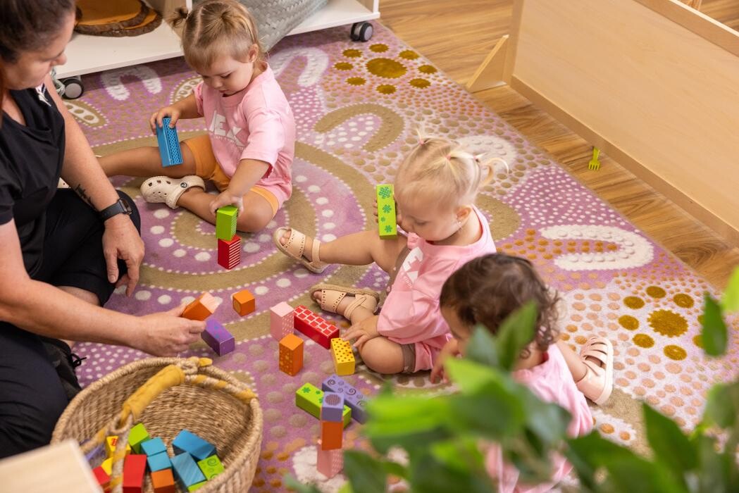 Images PEAK Childcare and Kindergarten Flagstone