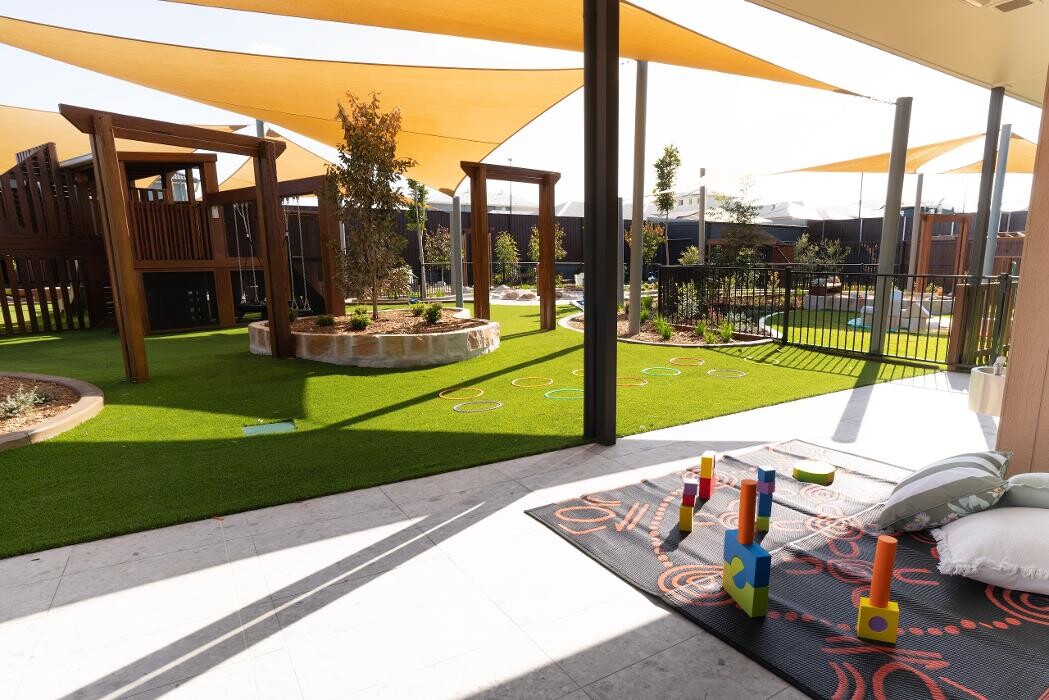 Images PEAK Childcare and Kindergarten Flagstone