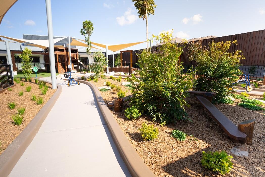 Images PEAK Childcare and Kindergarten Flagstone