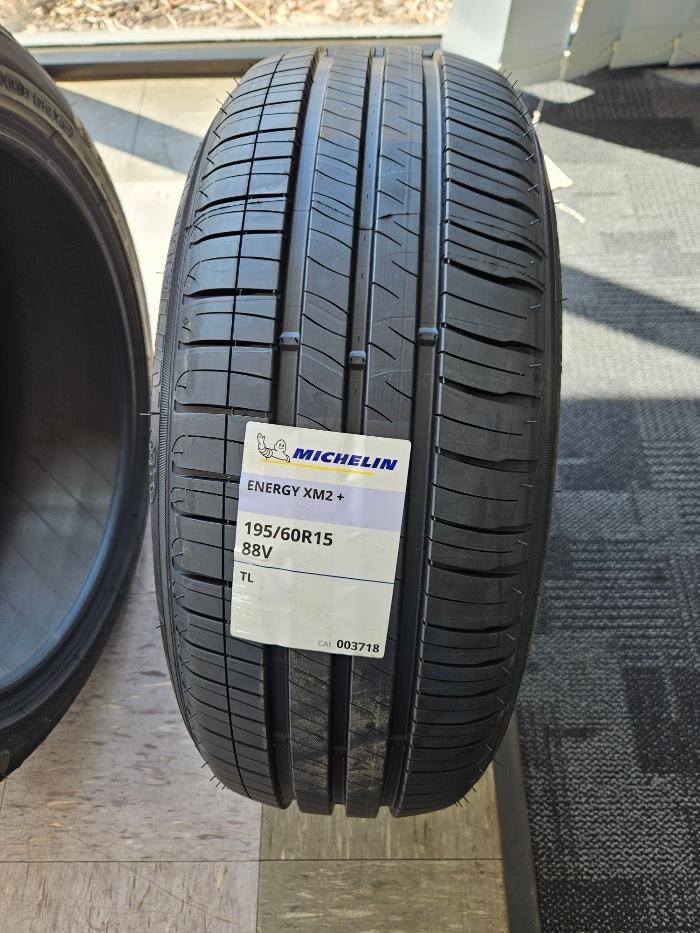 Images TYREPLUS Hallam | HTR Hallam