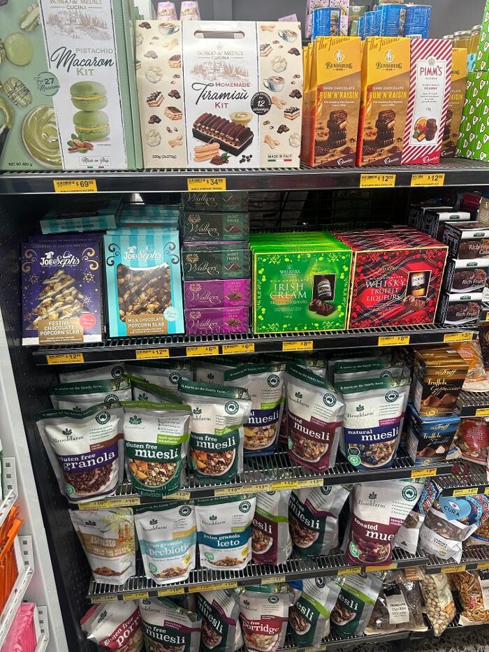 Images Mart Deli