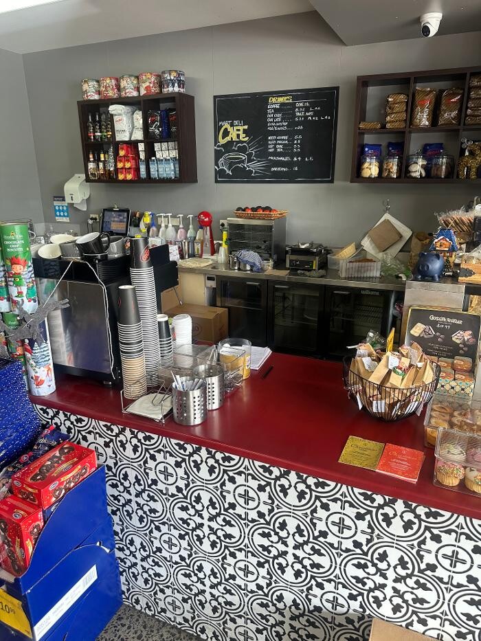 Images Mart Deli