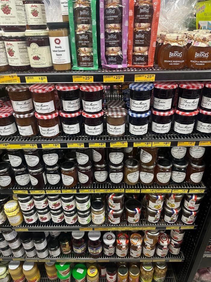 Images Mart Deli