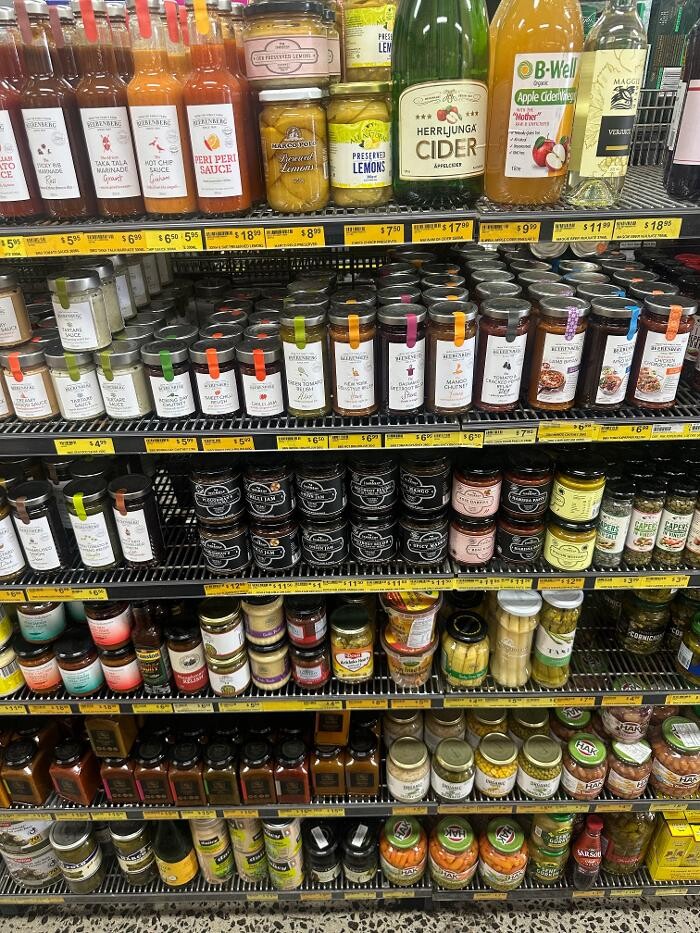 Images Mart Deli