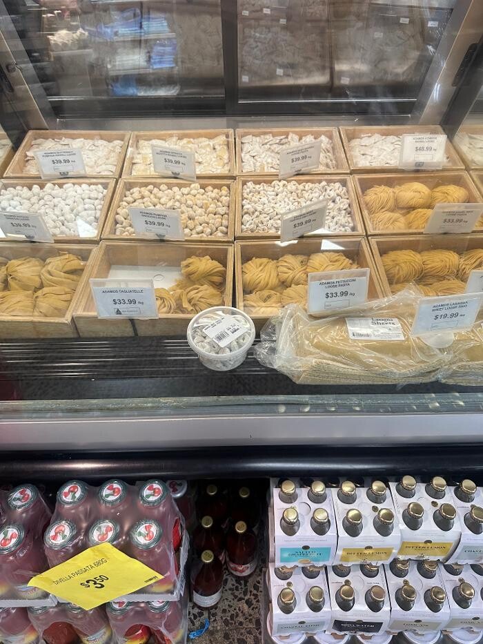 Images Mart Deli