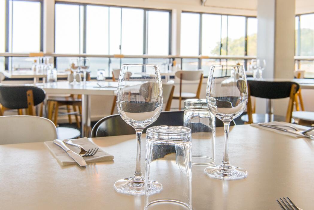 Images Little Beach Boathouse