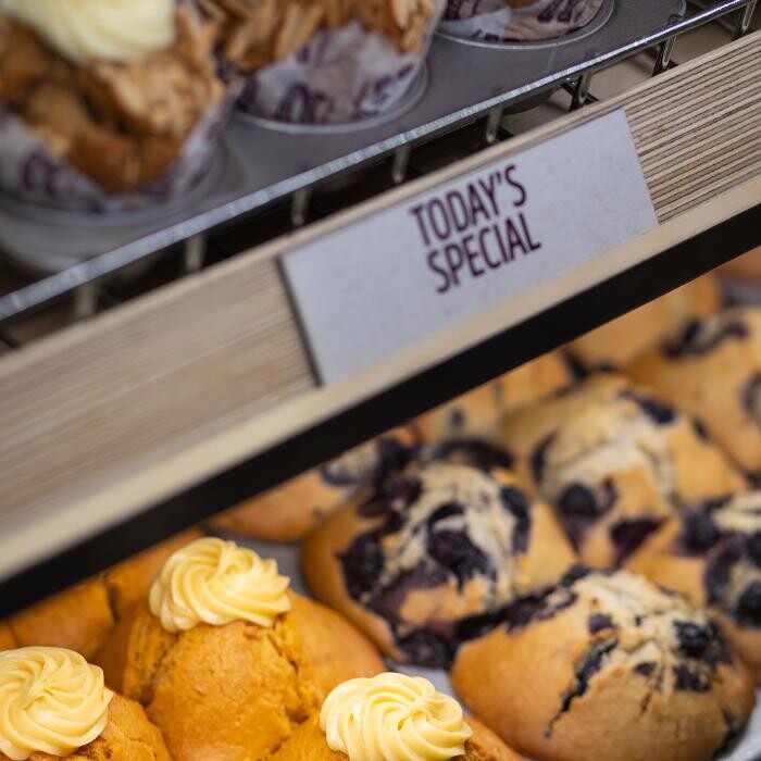 Images Muffin Break Adelaide Airport
