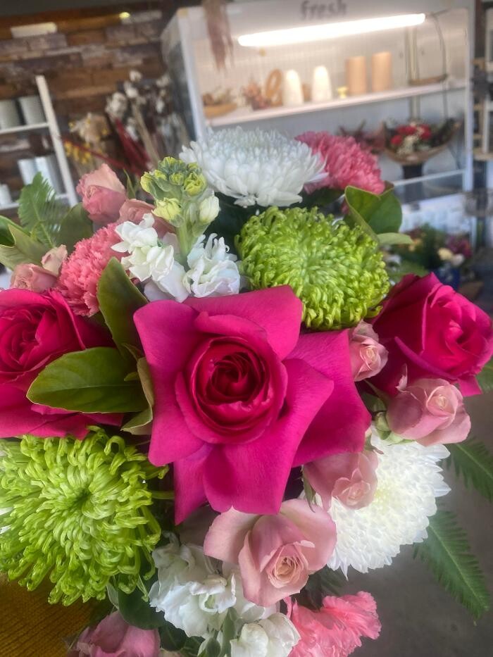 Images Shirley's Flowers, Ballina Florist
