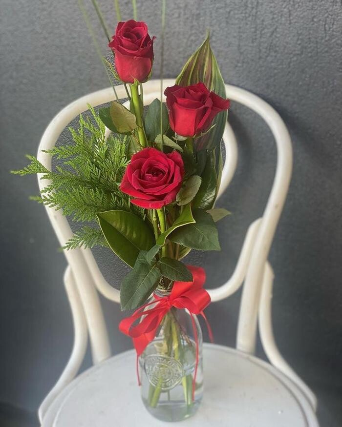 Images Shirley's Flowers, Ballina Florist