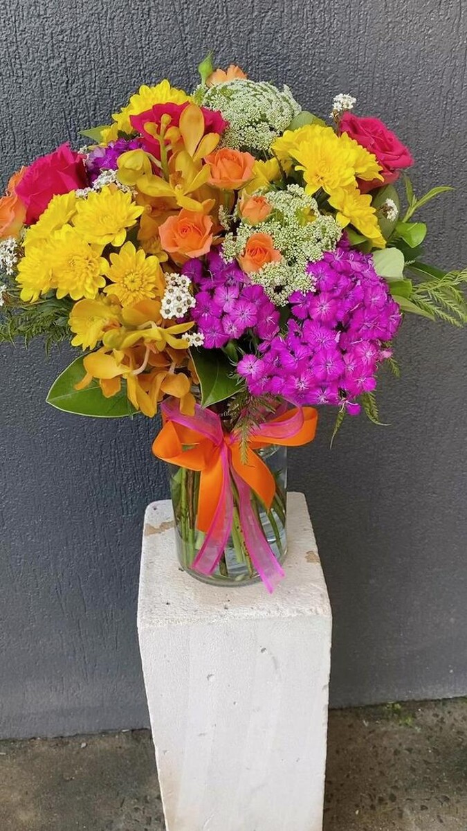 Images Shirley's Flowers, Ballina Florist