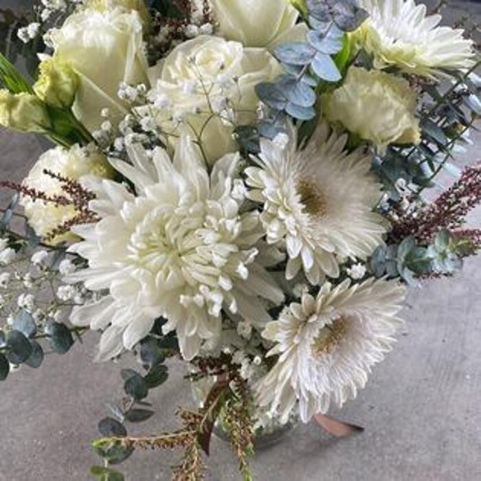 Images Shirley's Flowers, Ballina Florist