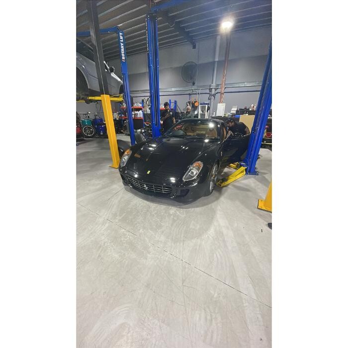 Images StarTech Prestige - Cranbourne West