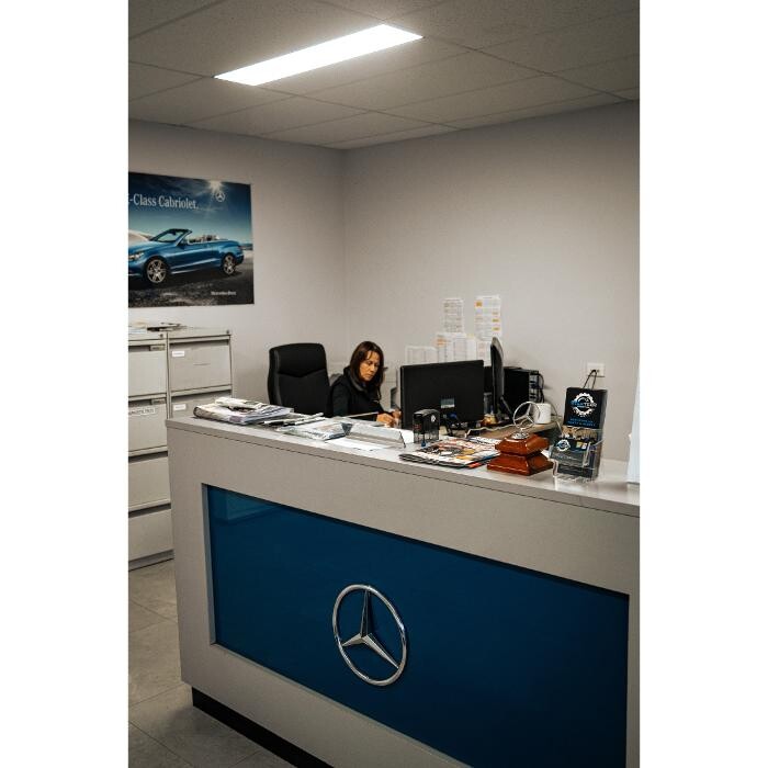 Images StarTech Prestige - Cranbourne West