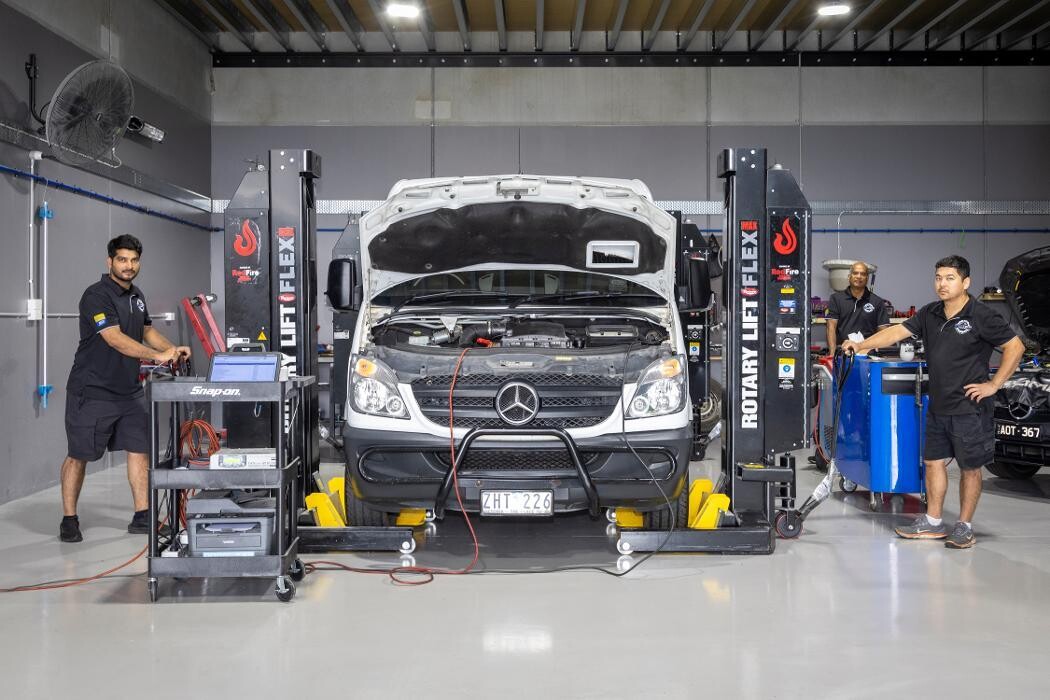 Images StarTech Prestige - Cranbourne West