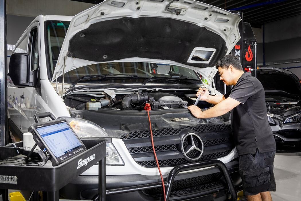 Images StarTech Prestige - Cranbourne West