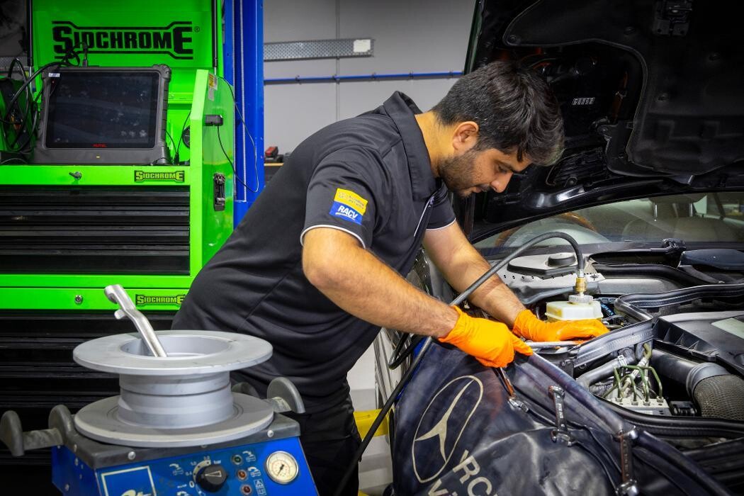 Images StarTech Prestige - Cranbourne West