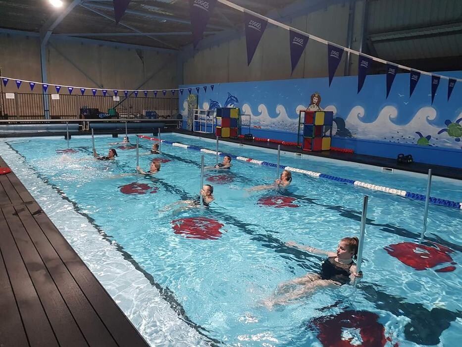 Images AquaStars Swim School & Fitness