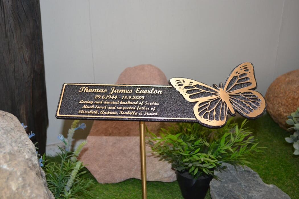 Images MMS Memorials