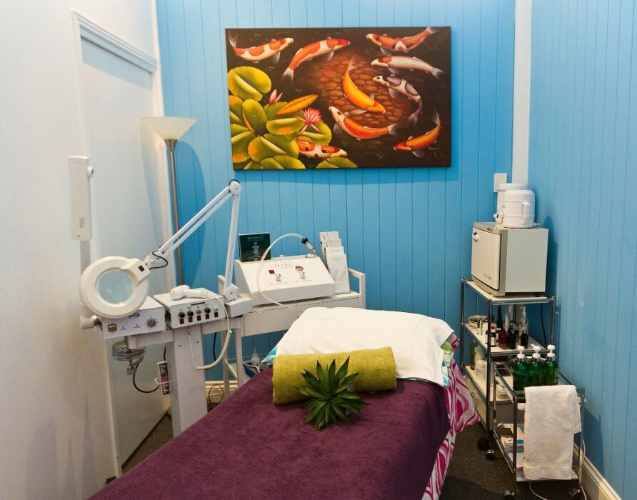 Images Health & Healing Wellness Centre