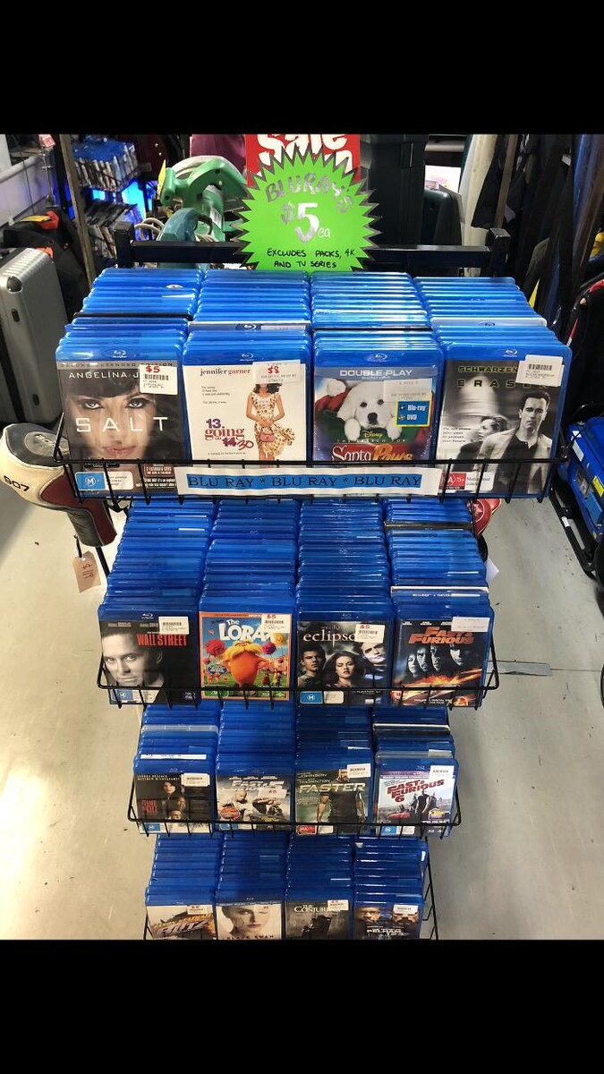 Images Hamilton Pawn Shop