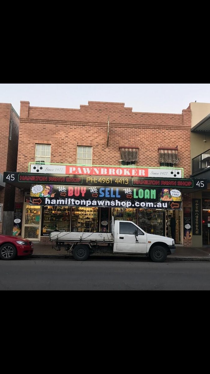 Images Hamilton Pawn Shop
