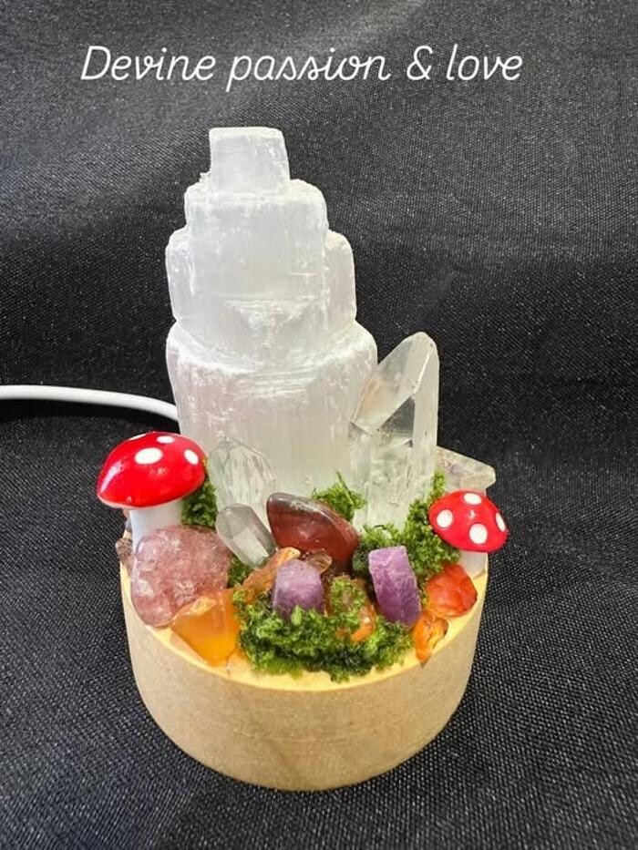 Images Made by Me Designs - Crystals & Crafts