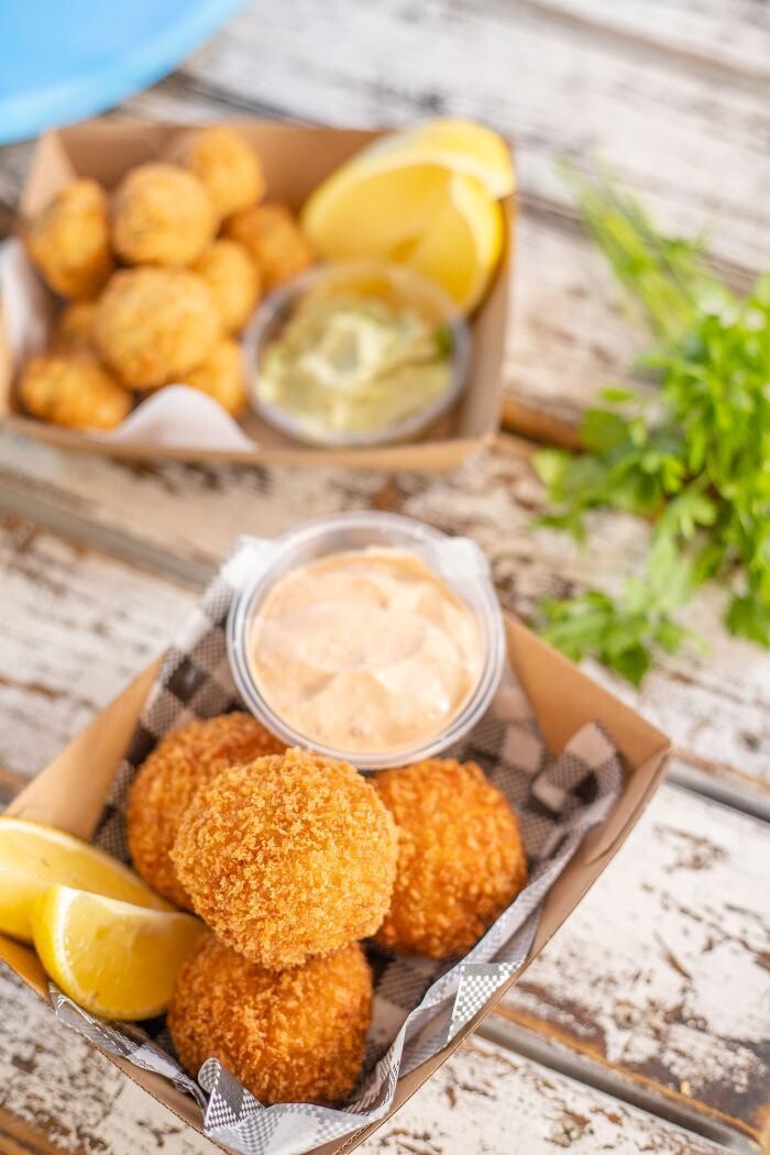 Images Dory's Takeaway