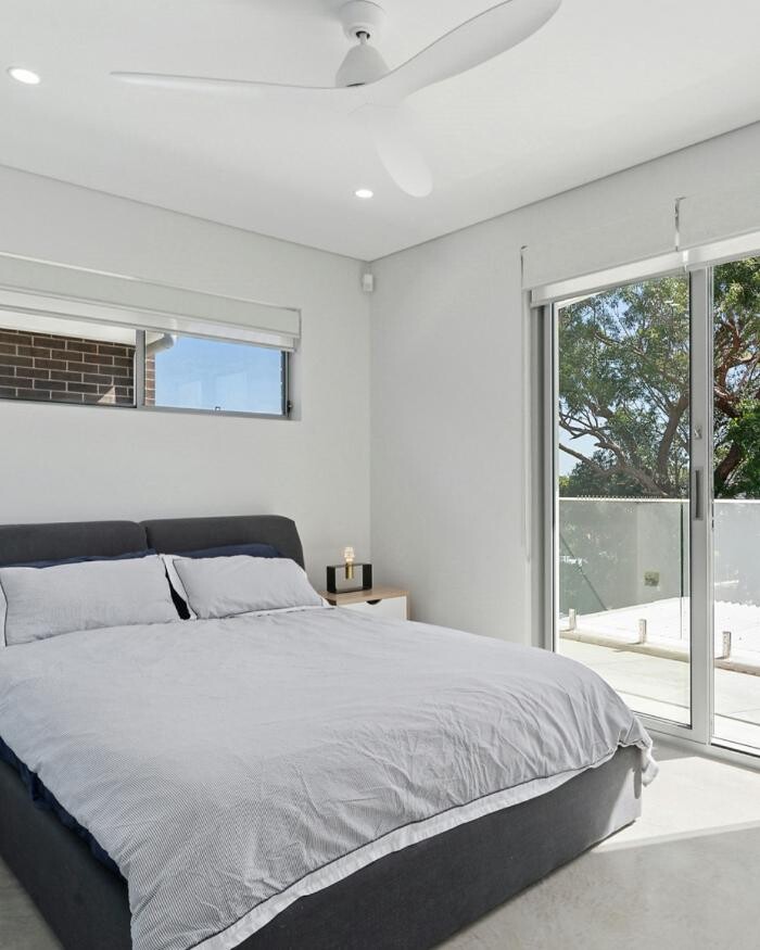 Images Steven Cirillo - Real Estate Agent