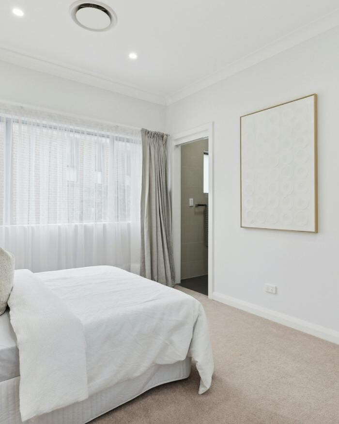 Images Steven Cirillo - Real Estate Agent