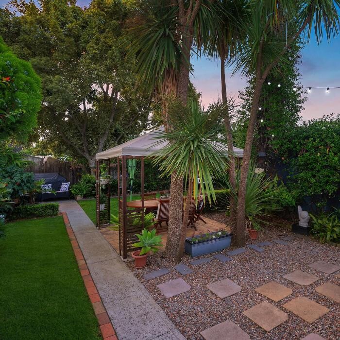 Images Steven Cirillo - Real Estate Agent