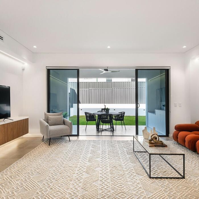 Images Steven Cirillo - Real Estate Agent