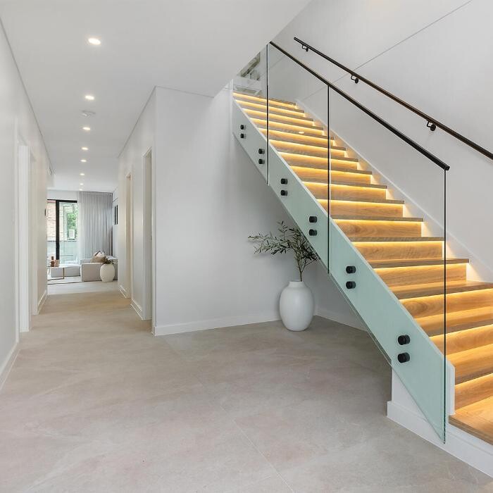 Images Steven Cirillo - Real Estate Agent