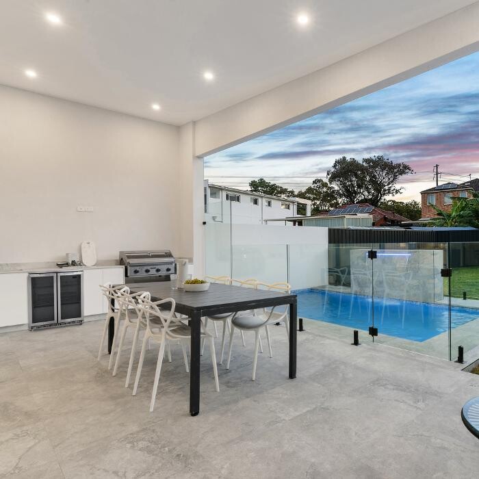 Images Steven Cirillo - Real Estate Agent