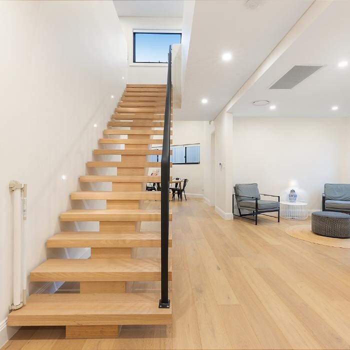 Images Steven Cirillo - Real Estate Agent