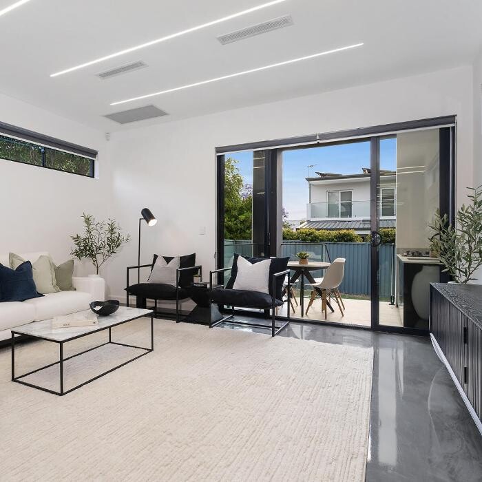 Images Steven Cirillo - Real Estate Agent