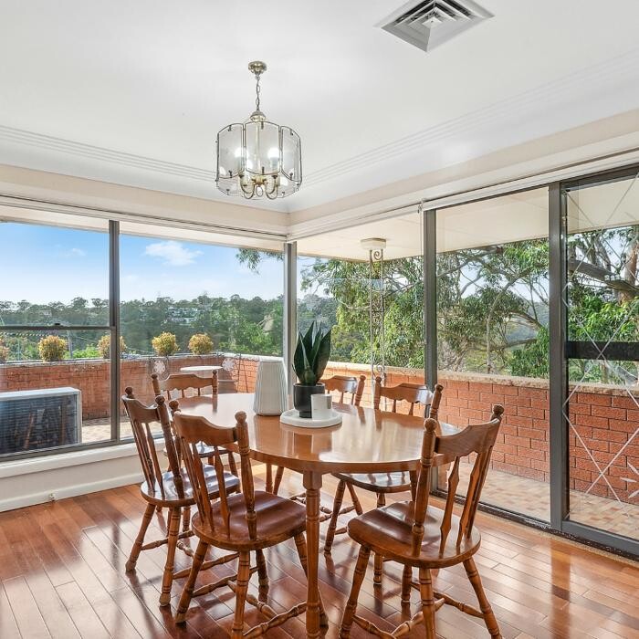 Images Steven Cirillo - Real Estate Agent