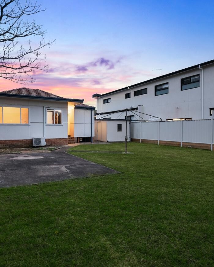 Images Steven Cirillo - Real Estate Agent